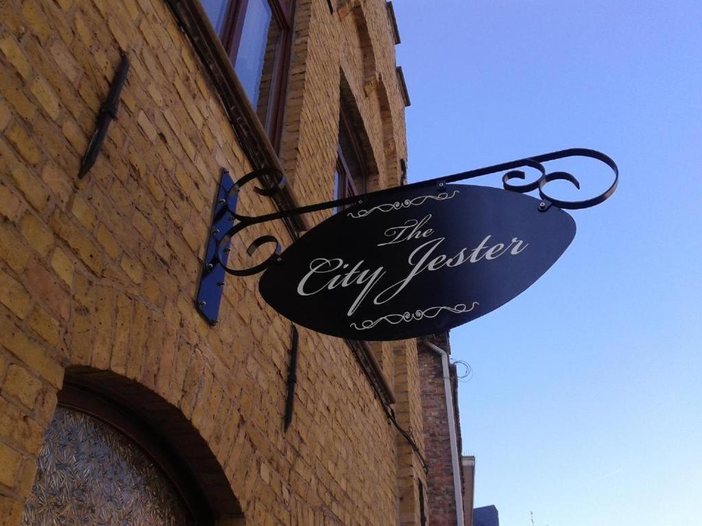 The City Jester Ieper Exteriér fotografie